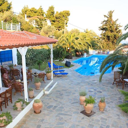 Stafylos Suites & Boutique Hotel エクステリア 写真