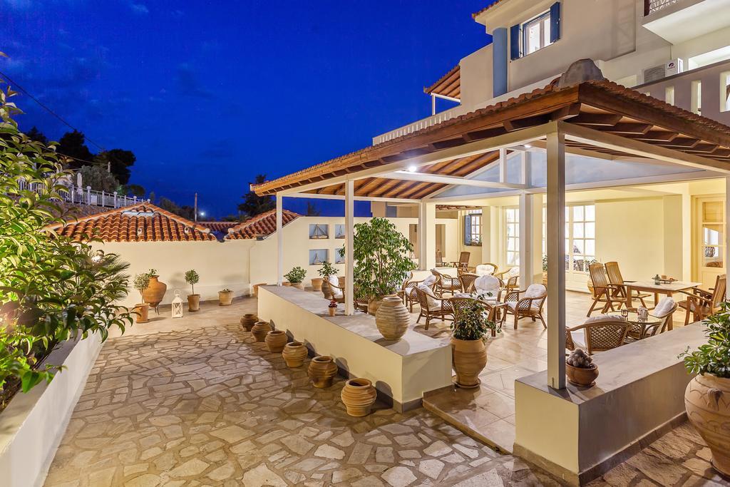 Stafylos Suites & Boutique Hotel エクステリア 写真