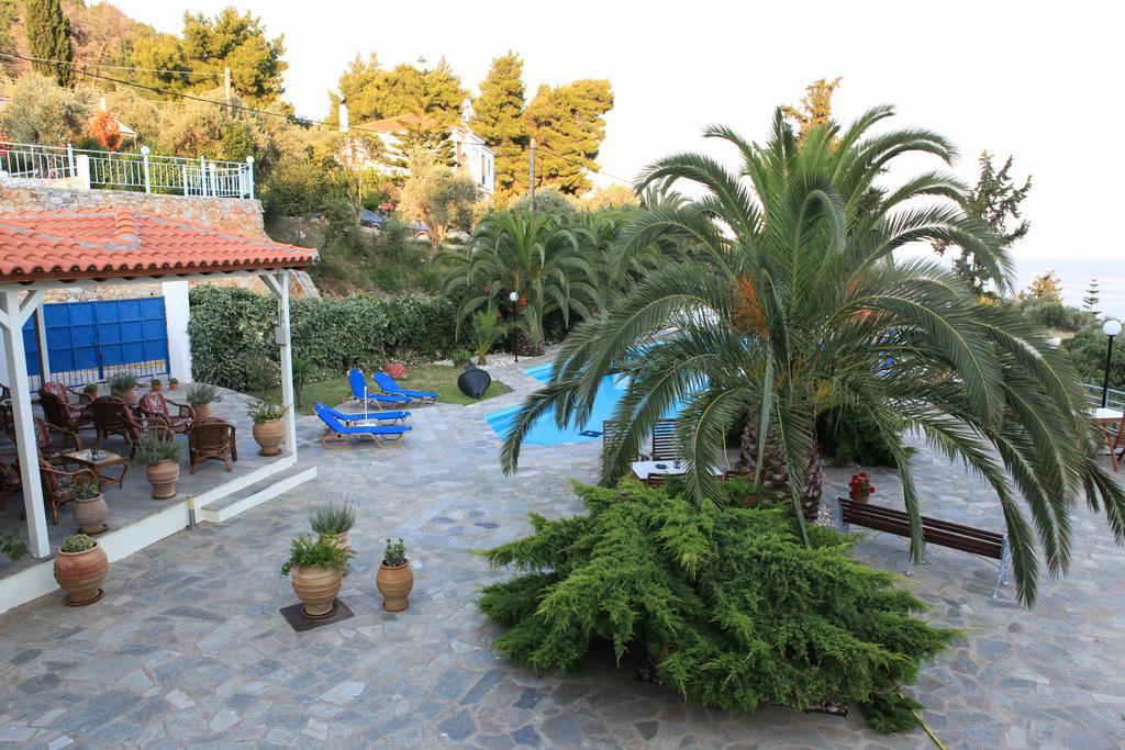 Stafylos Suites & Boutique Hotel エクステリア 写真