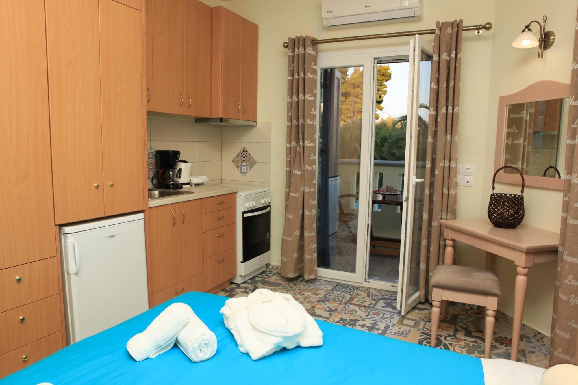 Stafylos Suites & Boutique Hotel 部屋 写真